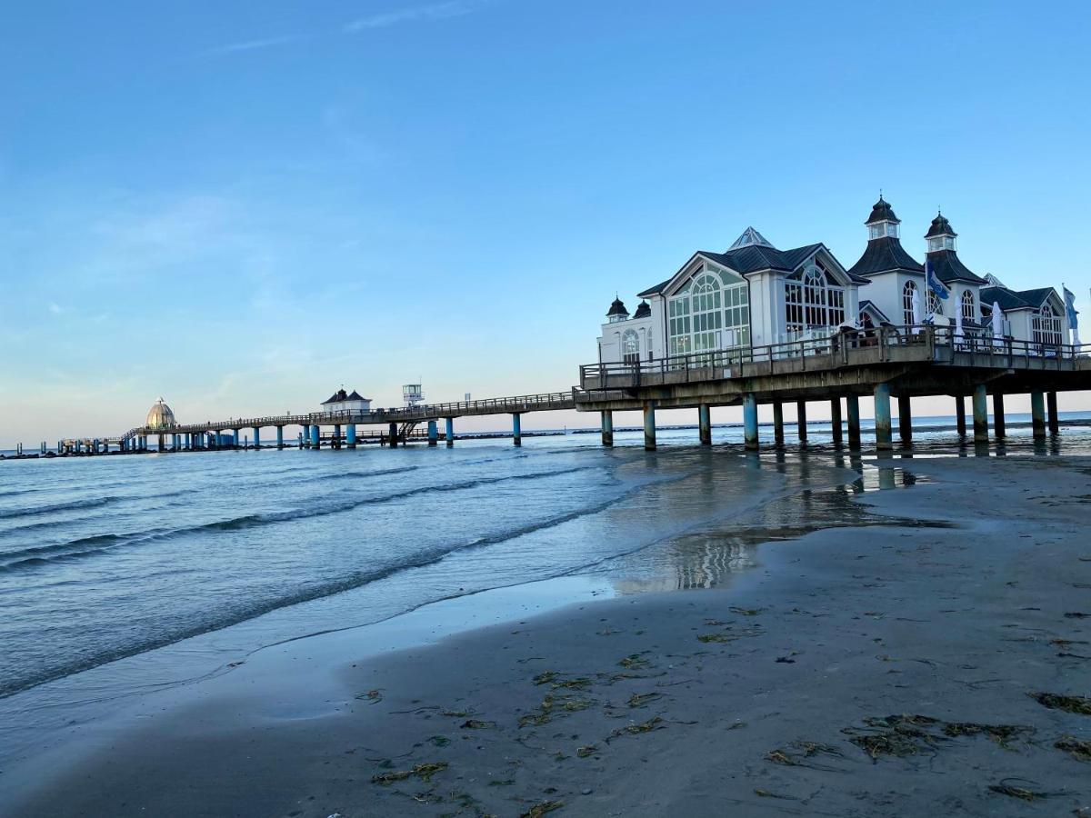 Strandhaus Manatee Mit Sauna Und Kamin Sellin  Exterior photo