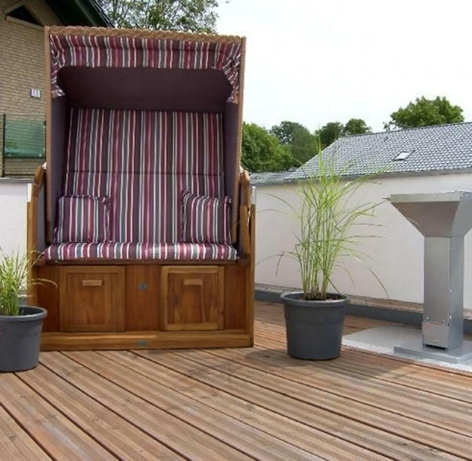 Strandhaus Manatee Mit Sauna Und Kamin Sellin  Exterior photo