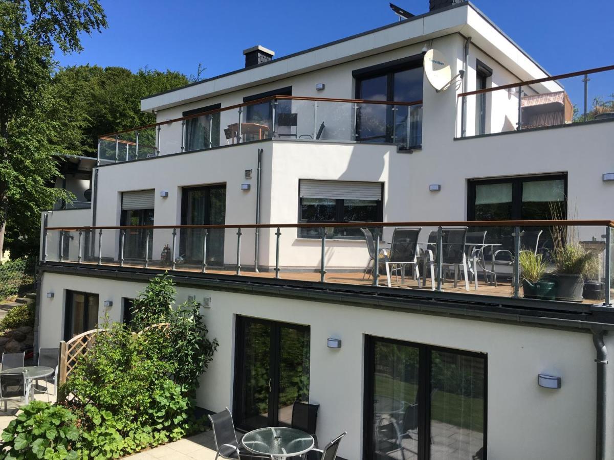 Strandhaus Manatee Mit Sauna Und Kamin Sellin  Exterior photo